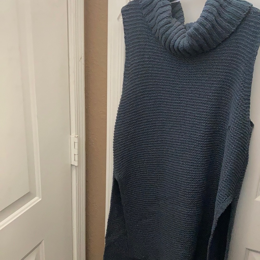 FINAL MARKDOWN SOFT surroundings vest large